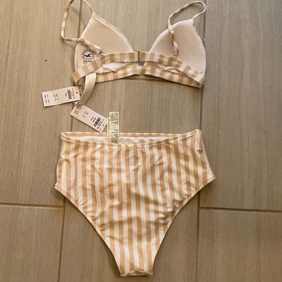 Bikini set - Picture 3 of 4